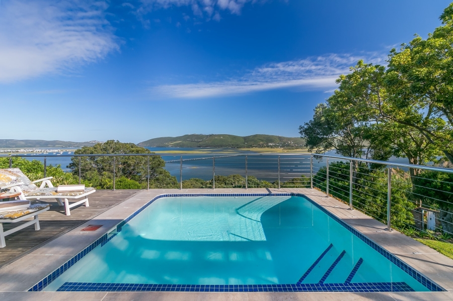 4 Bedroom Property for Sale in Paradise Western Cape